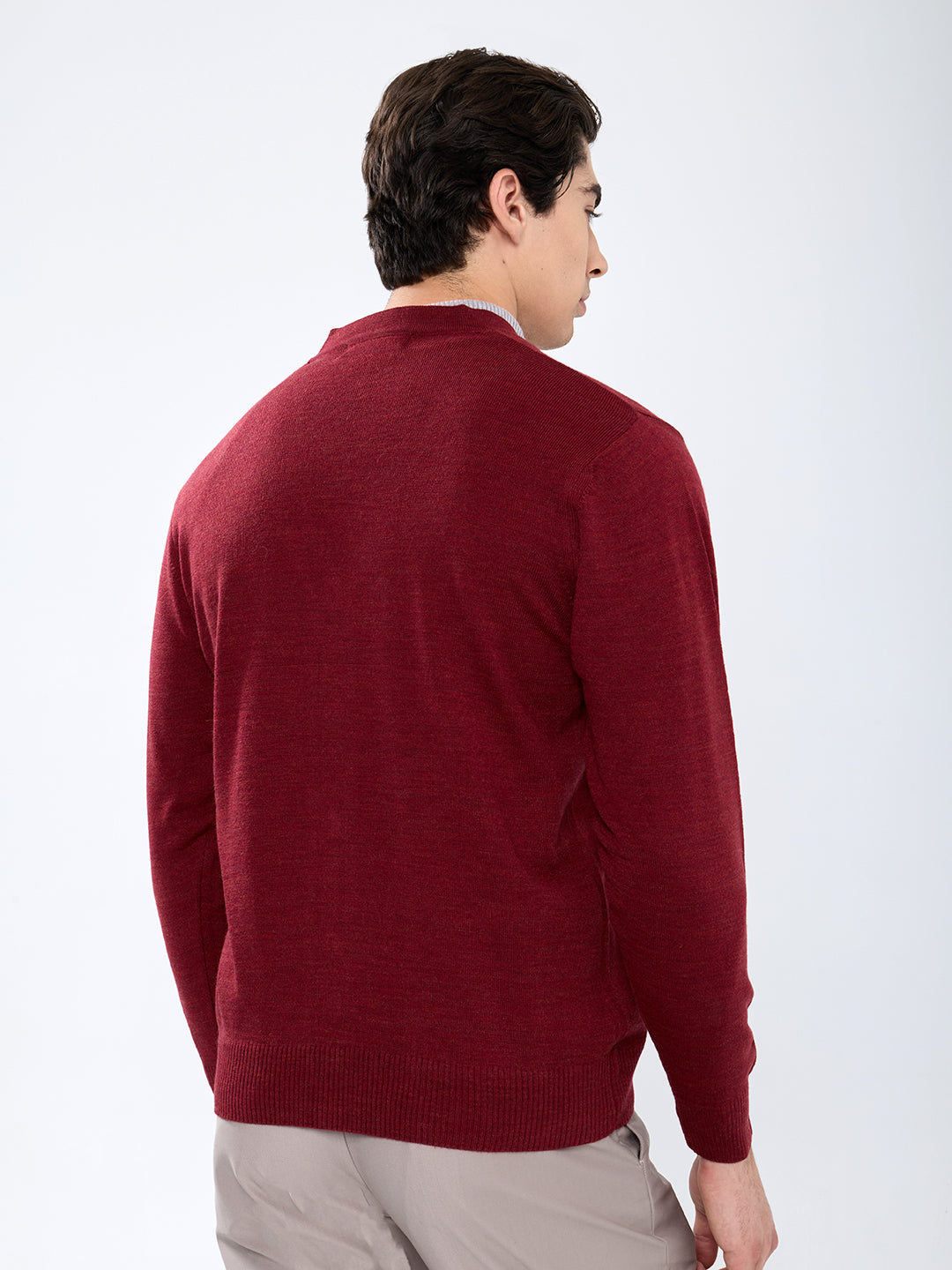Men Maroon Solid V Neck Full Sleeve Cardigan