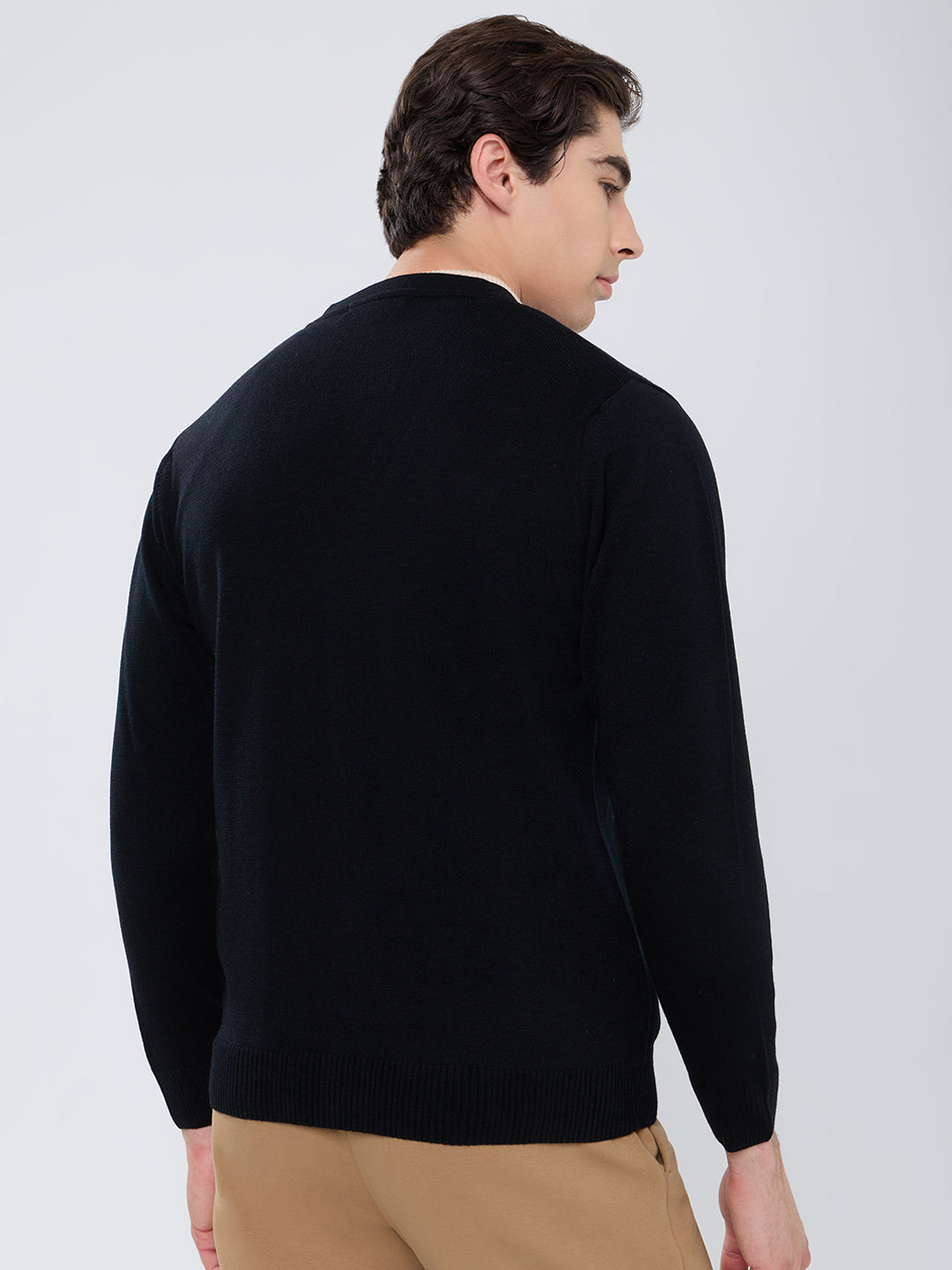 Men Black Solid V Neck Full Sleeve Cardigan