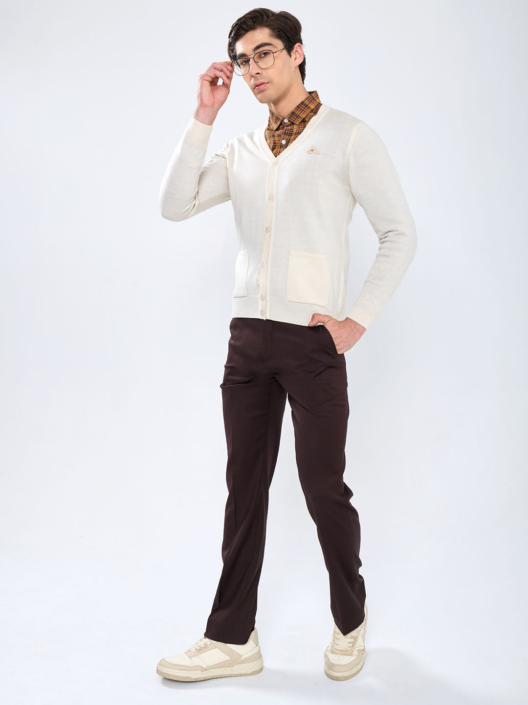 Men Cream Solid V Neck Full Sleeve Cardigan