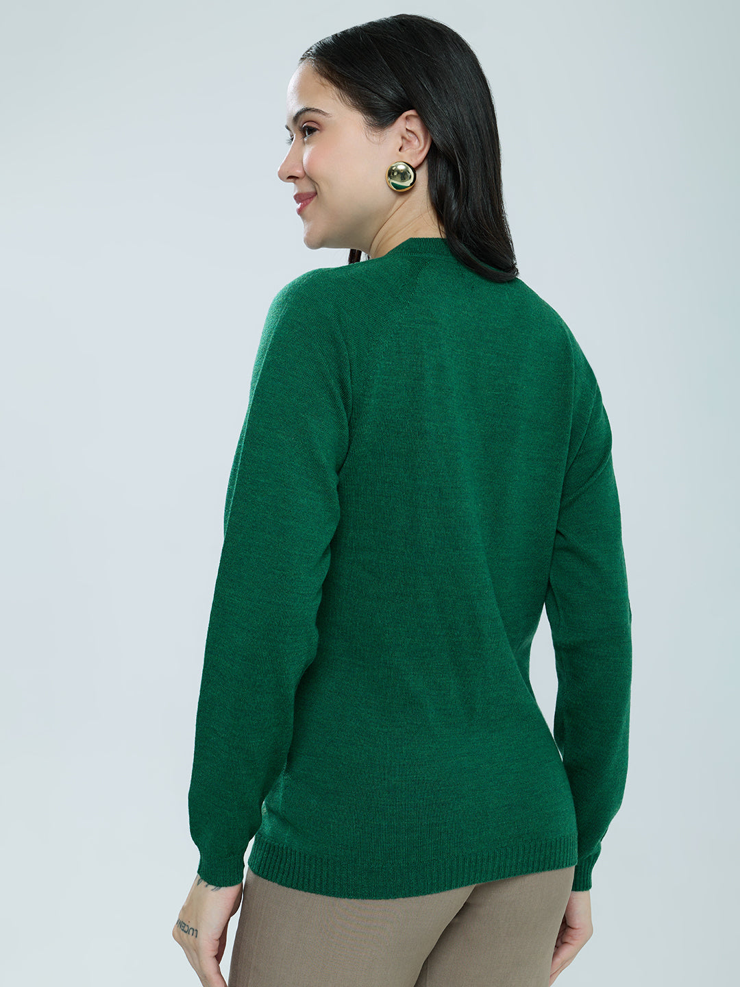 Women Green Solid V Neck Full Sleeve Cardigan