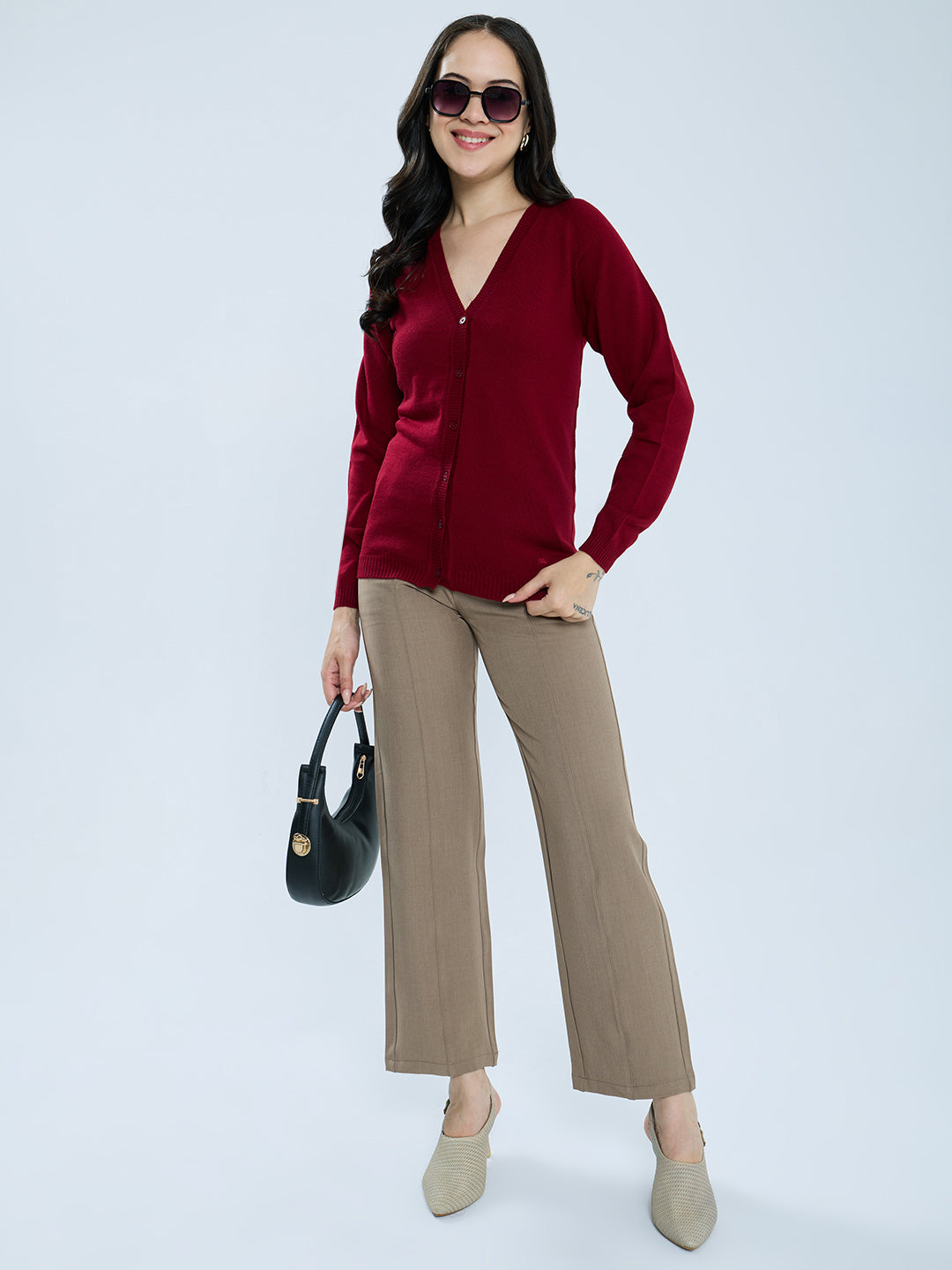 Women Maroon Solid V Neck Full Sleeve Cardigan