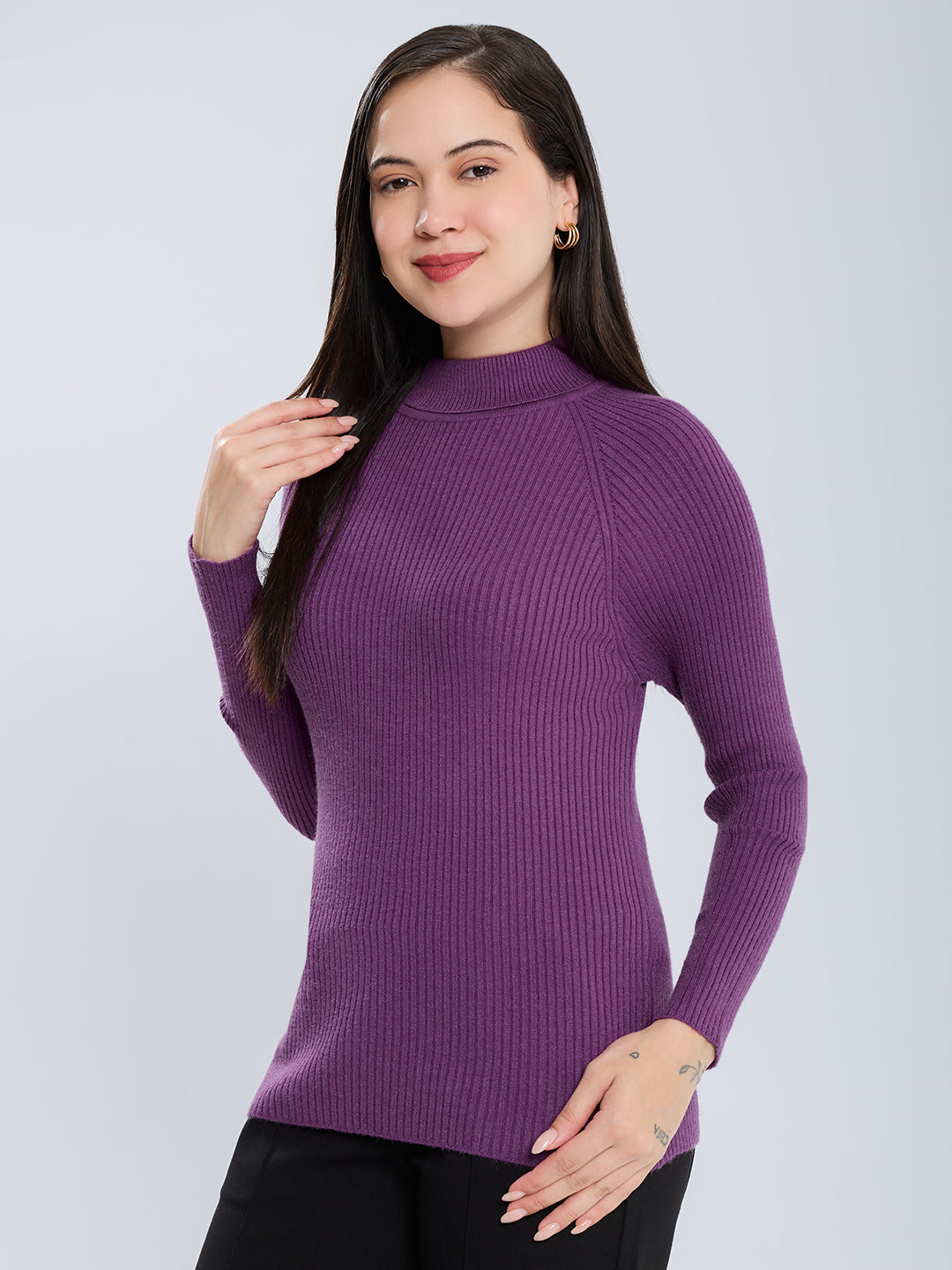 Women Mustard Solid Turtle Neck Full Sleeve Sceavy