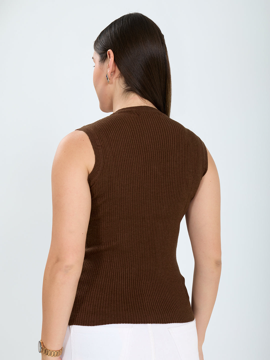 Women Camel Brown Solid Round Neck Sleeveless Sceavy