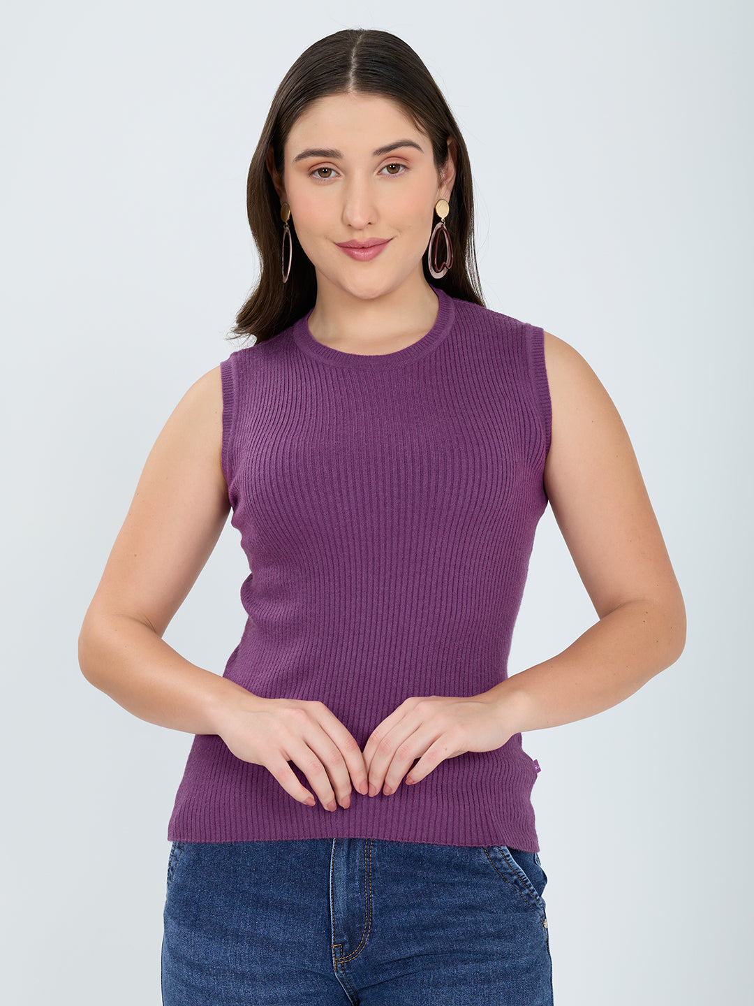 Women Purple Solid Round Neck Sleeveless Sceavy