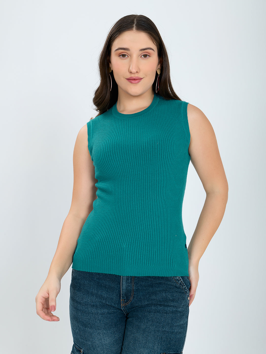 Women Teal Blue Solid Round Neck Sleeveless Sceavy