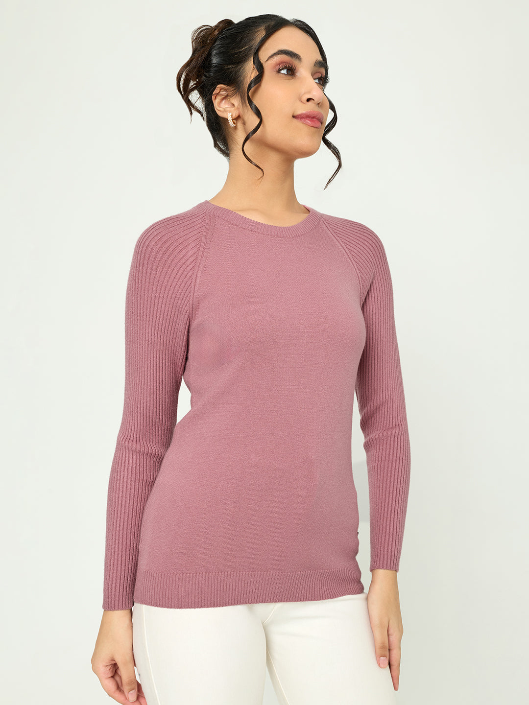 Women Light Pink Solid Round Neck Full Sleeve Sceavy