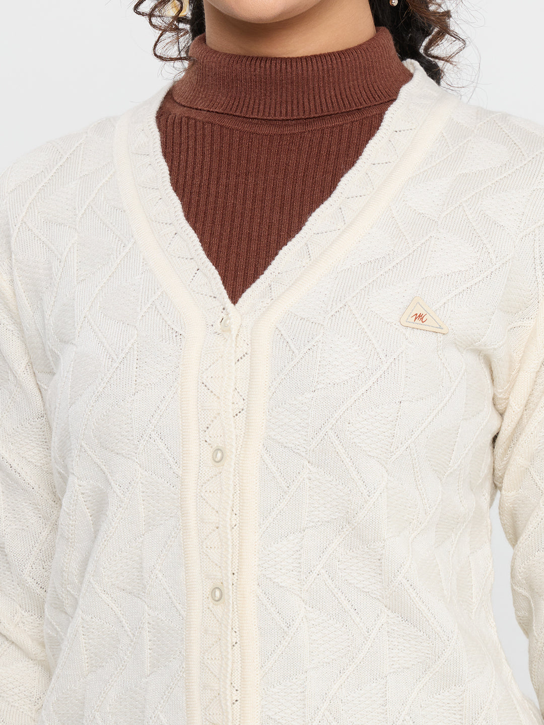 Women Cream Self Design V Neck Full Sleeve Cardigan