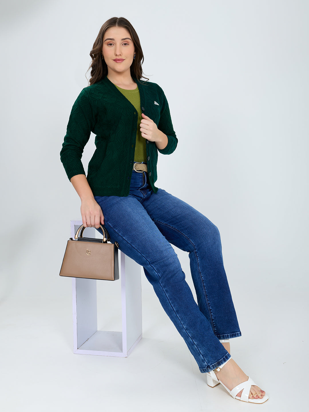 Women Green Self Design V Neck Full Sleeve Cardigan