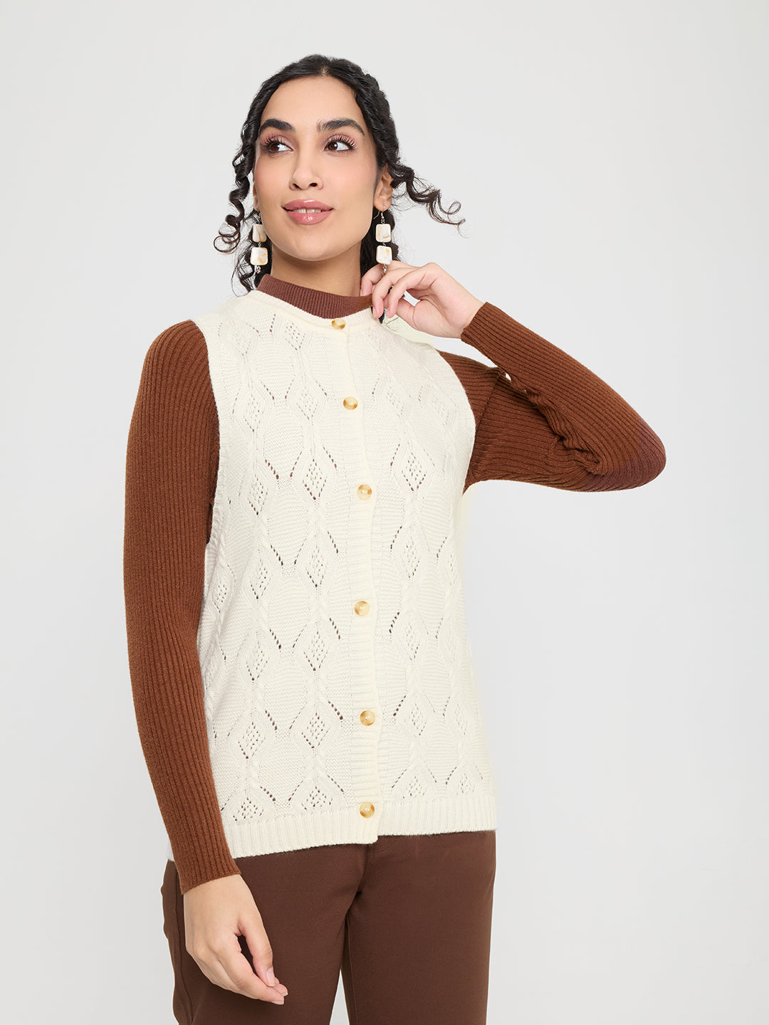Women Off White Self Design Round Neck Sleeveless Cardigan