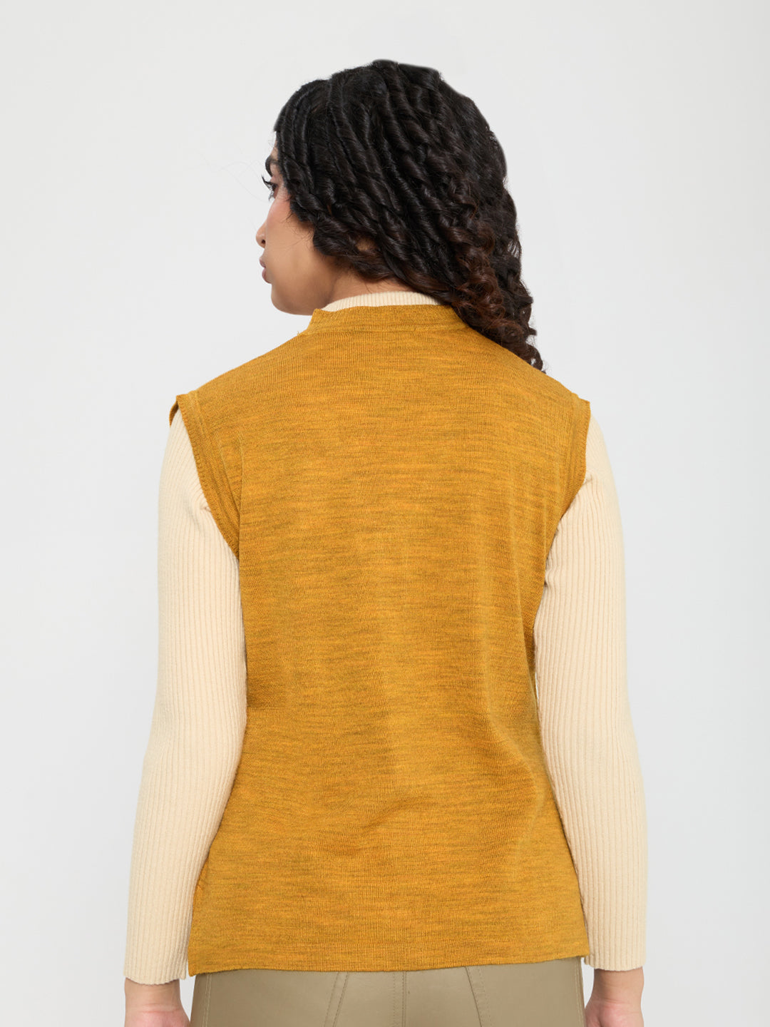 Women Mustard Self Design V Neck Sleeveless Cardigan