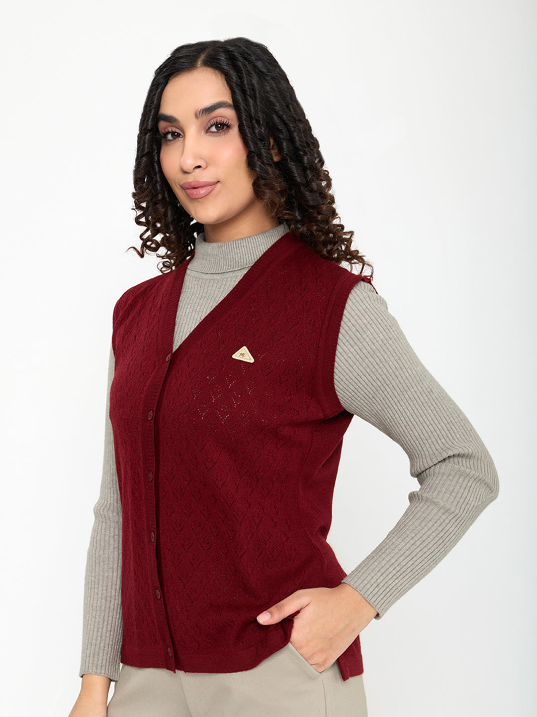Women Maroon Self Design V Neck Sleeveless Cardigan