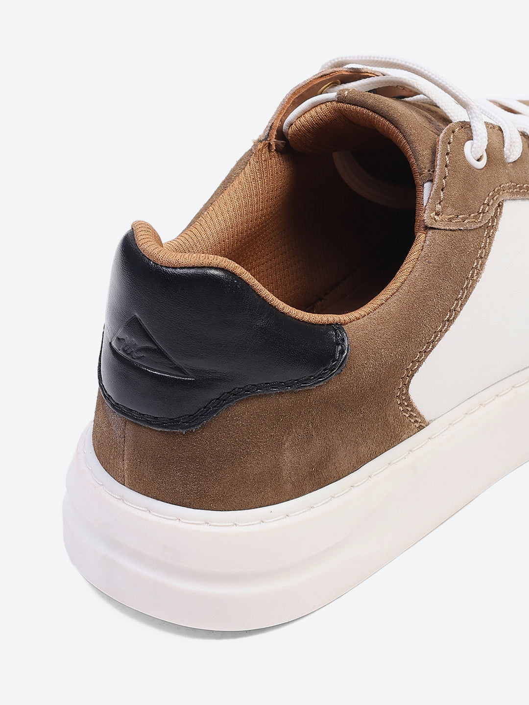 Men White & Tan Lace Up Genuine Leather Casual Sneakers