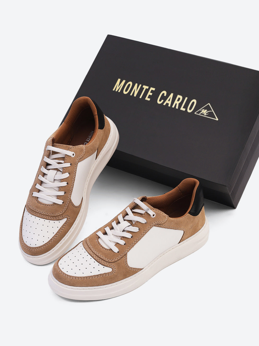 Men White & Beige Lace Up Genuine Leather Casual Sneakers