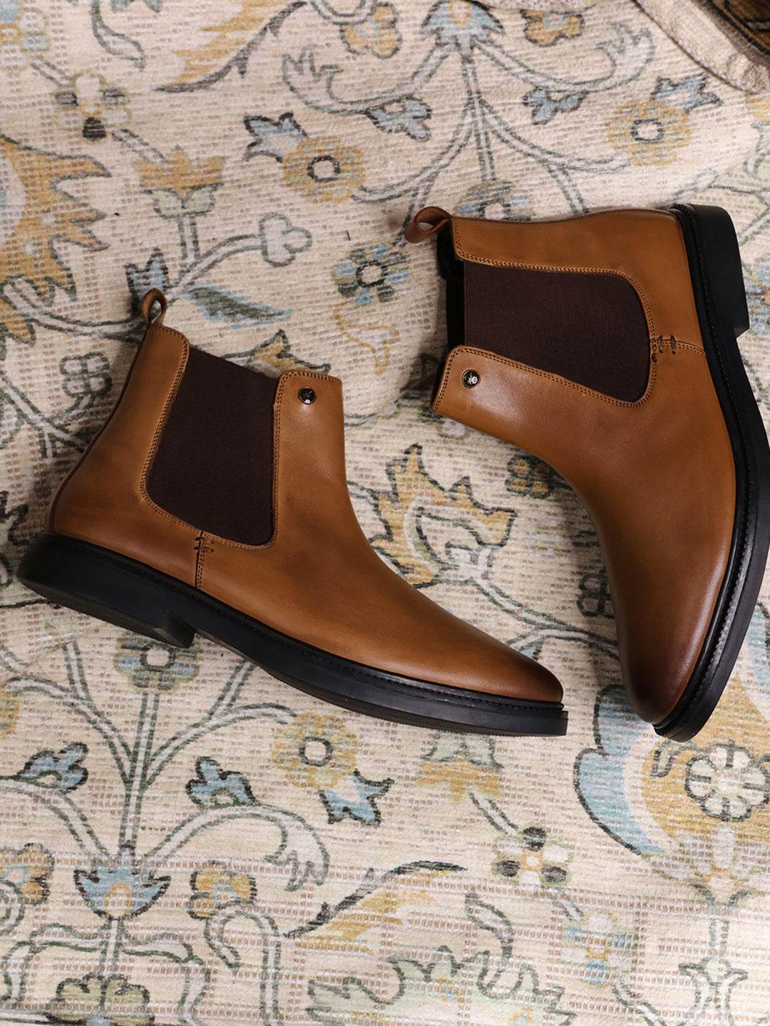 Men Tan Elastic Genuine Leather Chelsea Boots