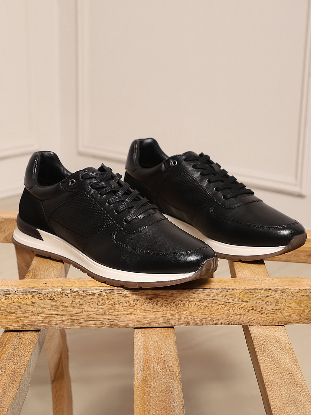 Monte Carlo Black Lace Up Low-Top Casual Sneaker Shoe for Men