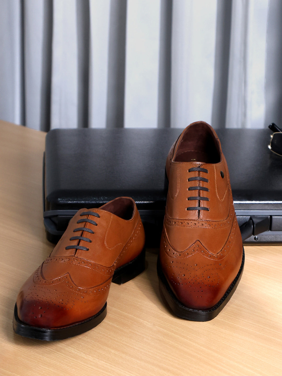 Men Tan Lace Up Leather Formal Brogues