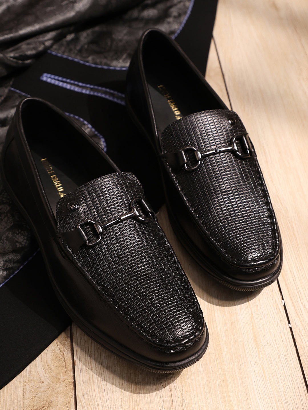 Men Black Comfortable Slip on Leather Loafers