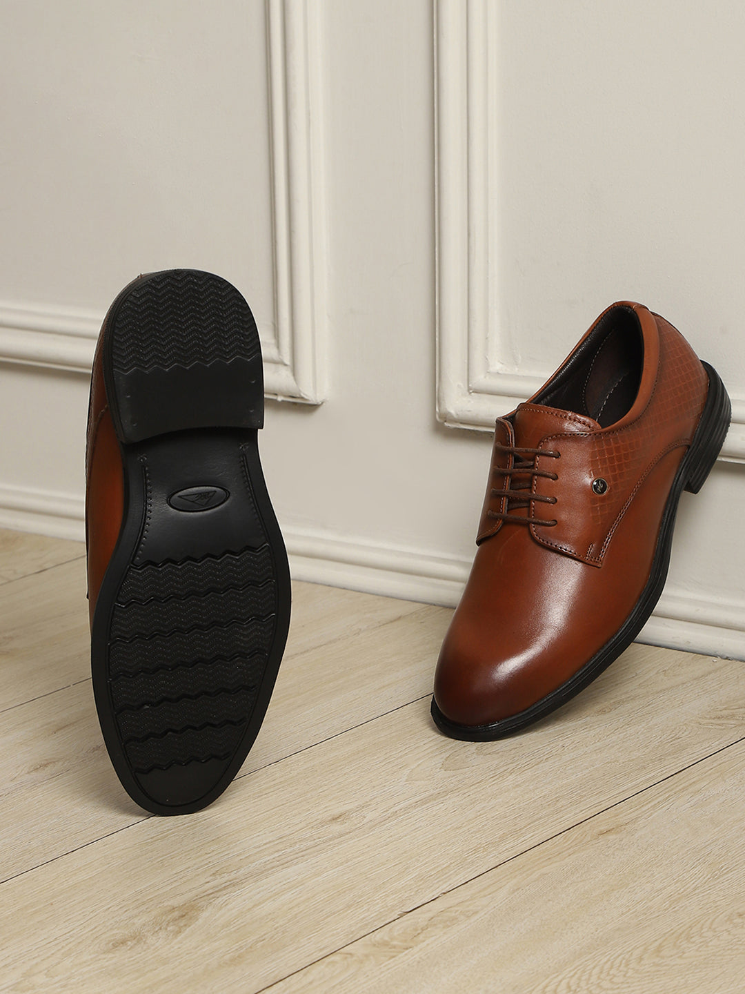 Men Tan Polished Lace Up Style Derby Dress Shoes