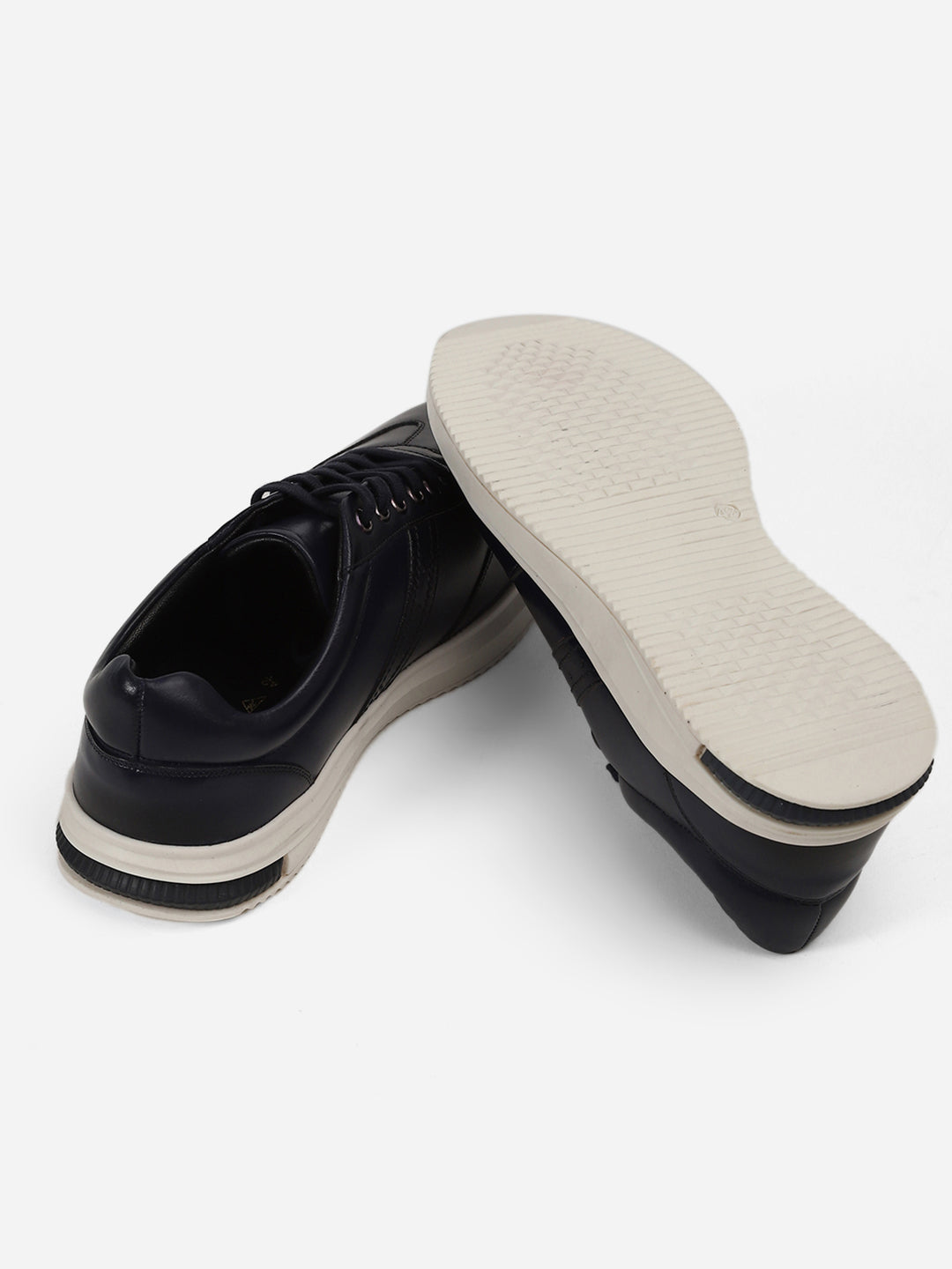 Men Navy Blue Lace-Up Genuine Leather Casual Sneaker