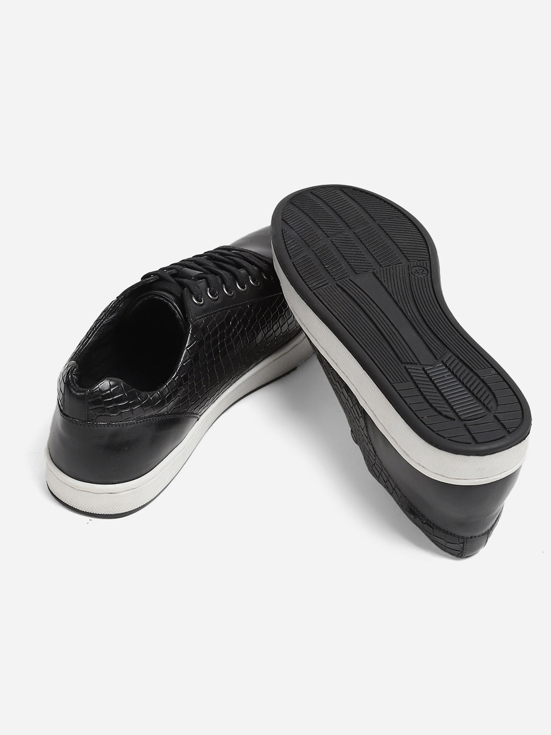 Men Black Lace-Up Genuine Leather Casual Sneaker