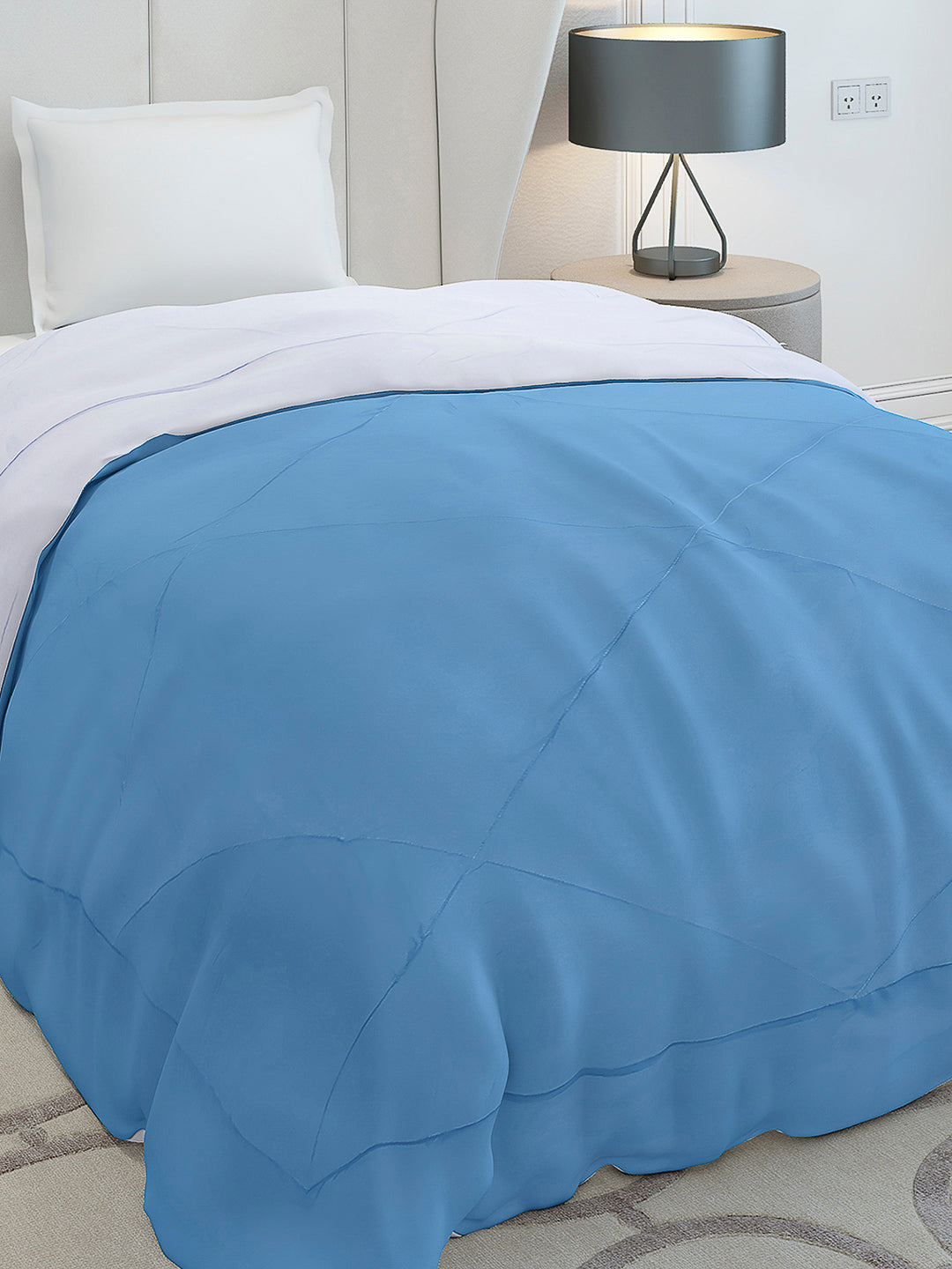 Solid Single Bed 210 GSM Comforter Ava for Mild Winter (Weight 0.9 kg)