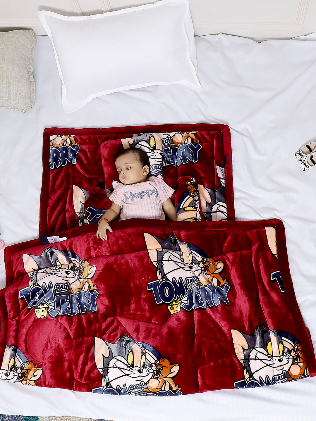 Printed Baby Blanket 3 Ply, 1609 GSM 5Pcs Set (1 Baby Comforter, 1 Bedsheet, 1 Neck Pillow & 2 Bolster)
