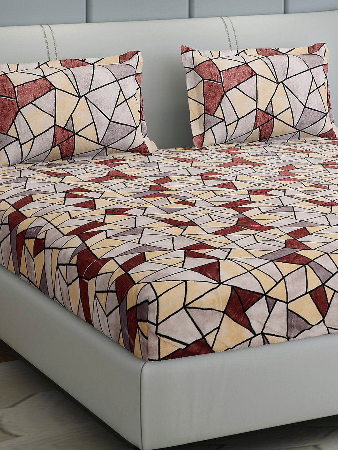 349 GSM 100% Polyester King Bed 1 Bedsheet with 2 Pillow Cover (Carnival)