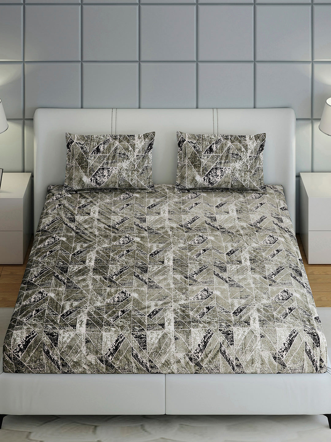 349 GSM 100% Polyester King Bed 1 Bedsheet with 2 Pillow Cover (Carnival)