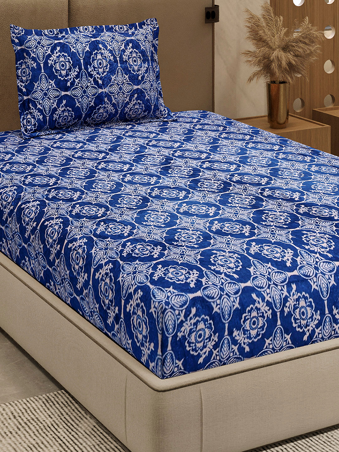 264 GSM 100% Polyester Single Bed 1 Bedsheet with 1 Pillow Cover (Nixie Piece)