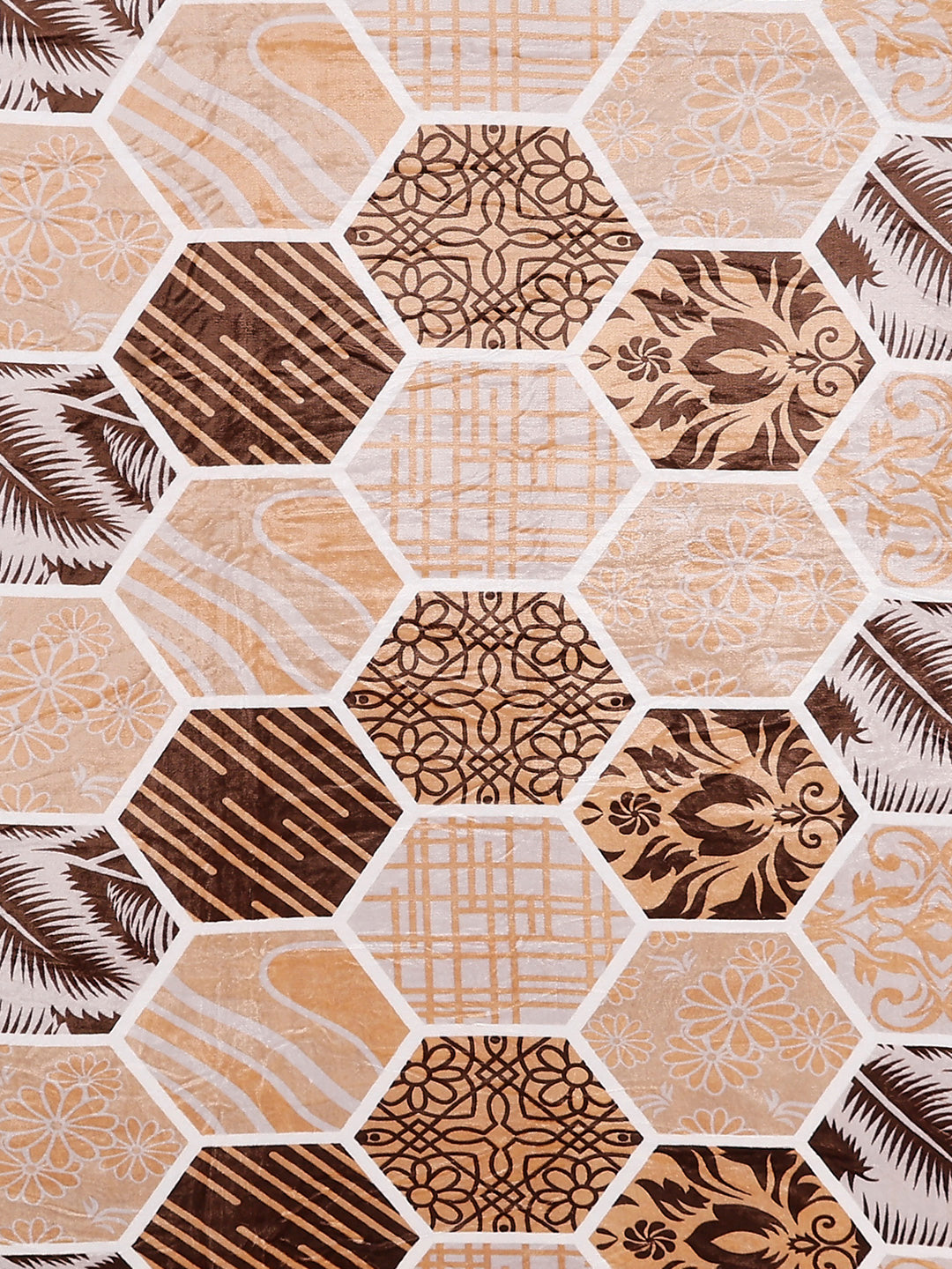 487 GSM 100% Polyester Double Bed 1 Bedsheet, 2 Pillow Cover & 2 Cushion Case (Pristine 4 Pcs Set)