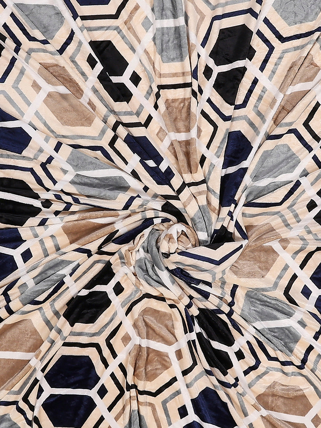 487 GSM 100% Polyester Double Bed 1 Bedsheet, 2 Pillow Cover & 2 Cushion Case (Pristine 4 Pcs Set)