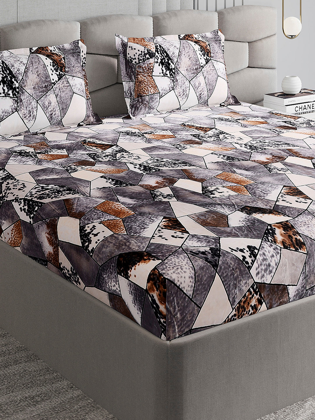 371 GSM Polyester King Bed 1 Bedsheet with 2 Pillow Cover (Rubina King)