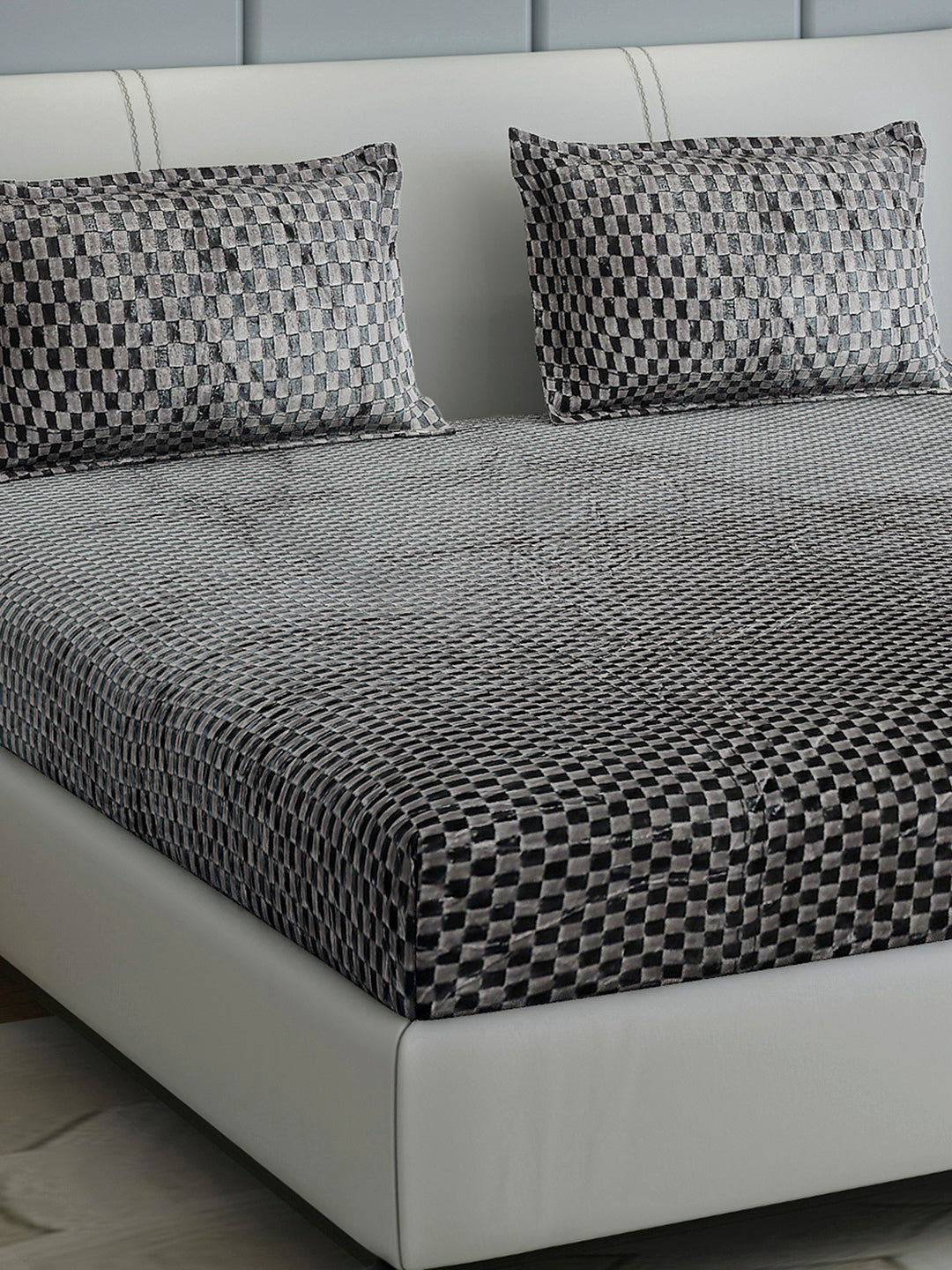 393 GSM 100% Polyester King Bed 1 Bedsheet with 2 Pillow Cover (Seven Seas)