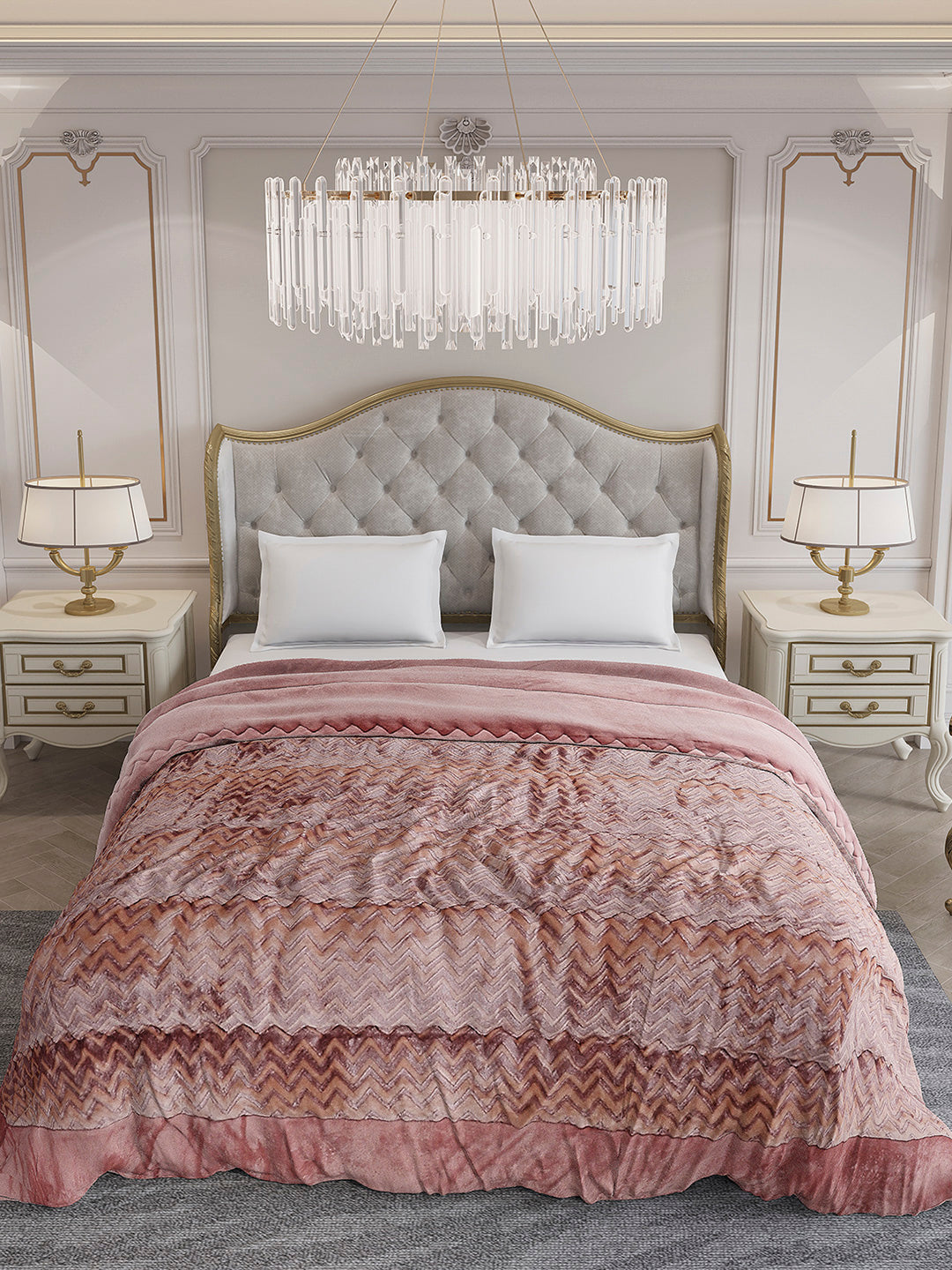 Printed Double Bed 1078 GSM Comforter for Winter - (Delicate)