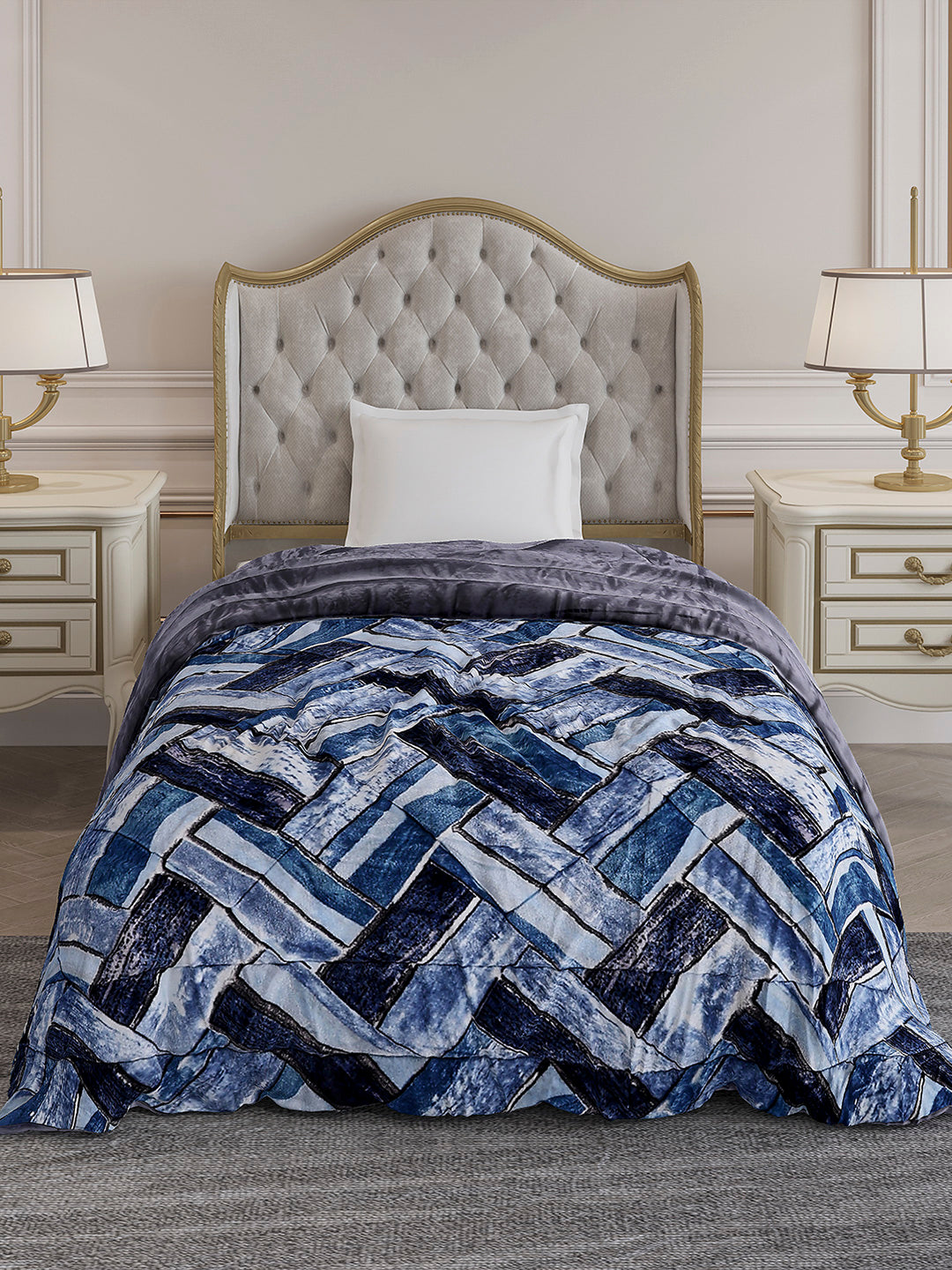 Printed Single Bed 992 GSM Comforter for Winter - (James)