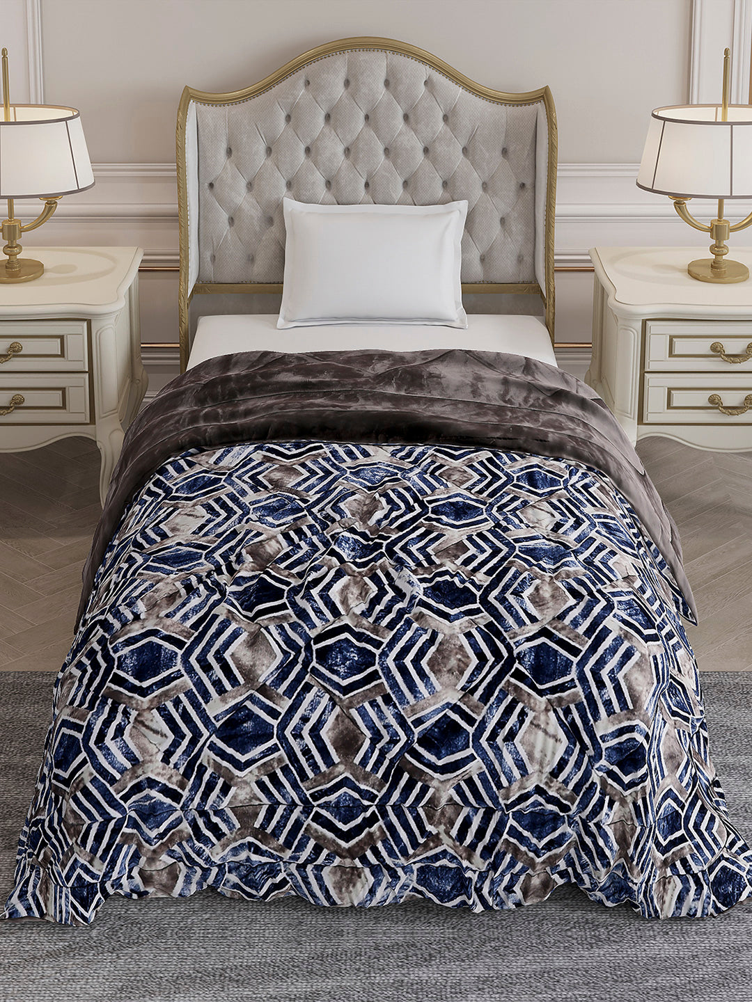 Printed Single Bed 992 GSM Comforter for Winter - (James)
