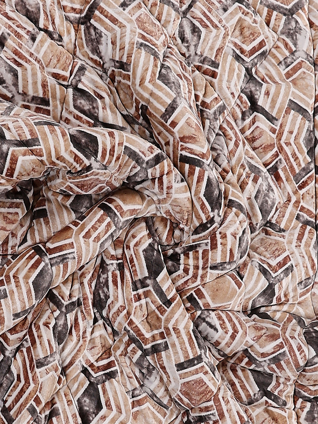 Printed Single Bed 233 GSM Comforter for Mild Winter (James), Weight 715 gm