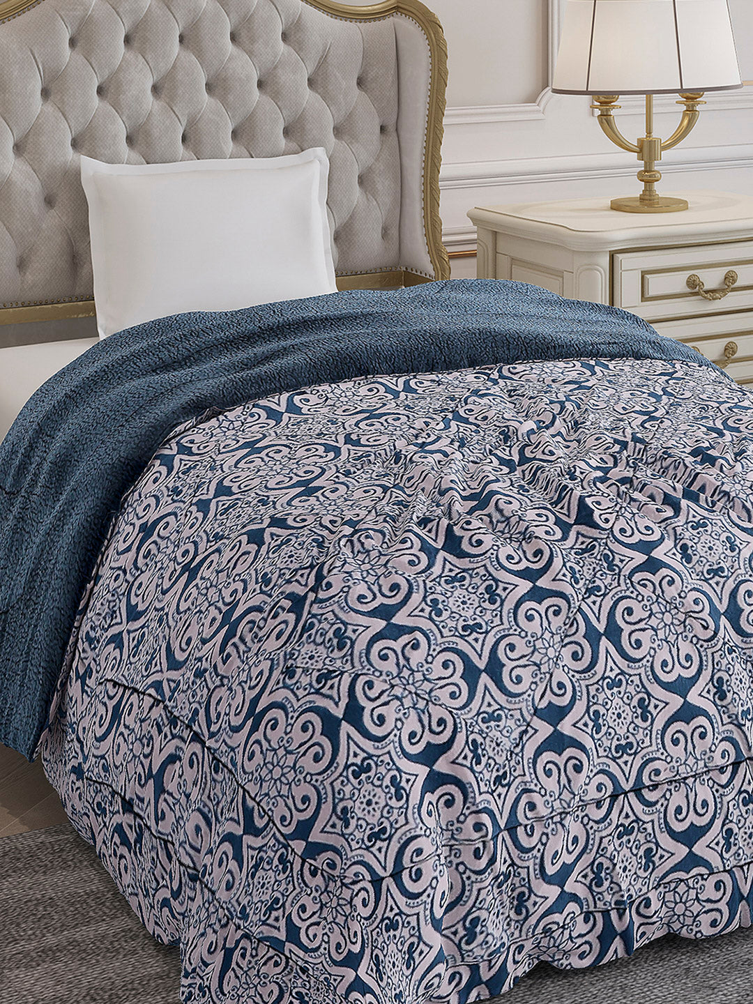 Printed Single Bed 1114 GSM Comforter for Winter - (Nixie)