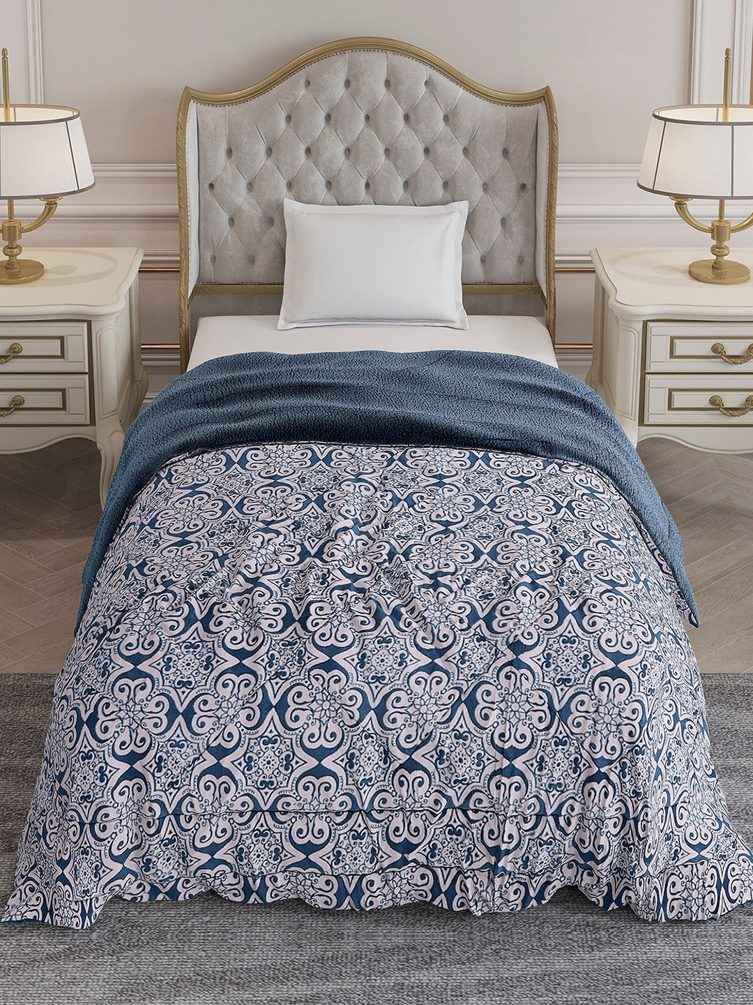Printed Single Bed 1114 GSM Comforter for Winter - (Nixie)