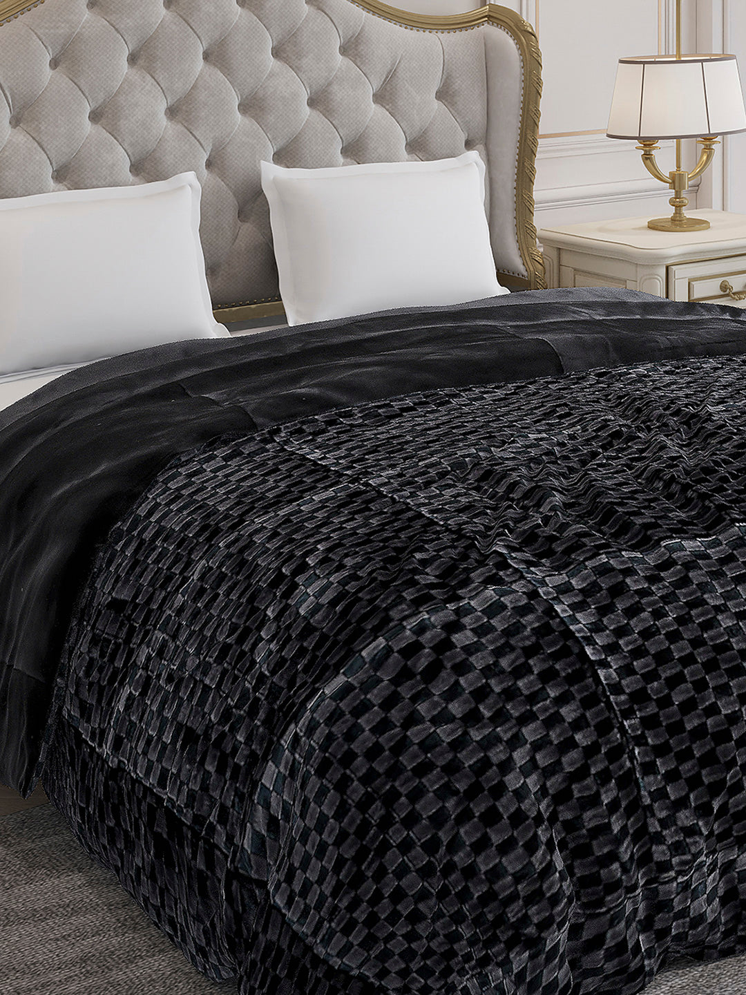 Printed Double Bed 1061 GSM Comforter for Winter - (Peterburg)