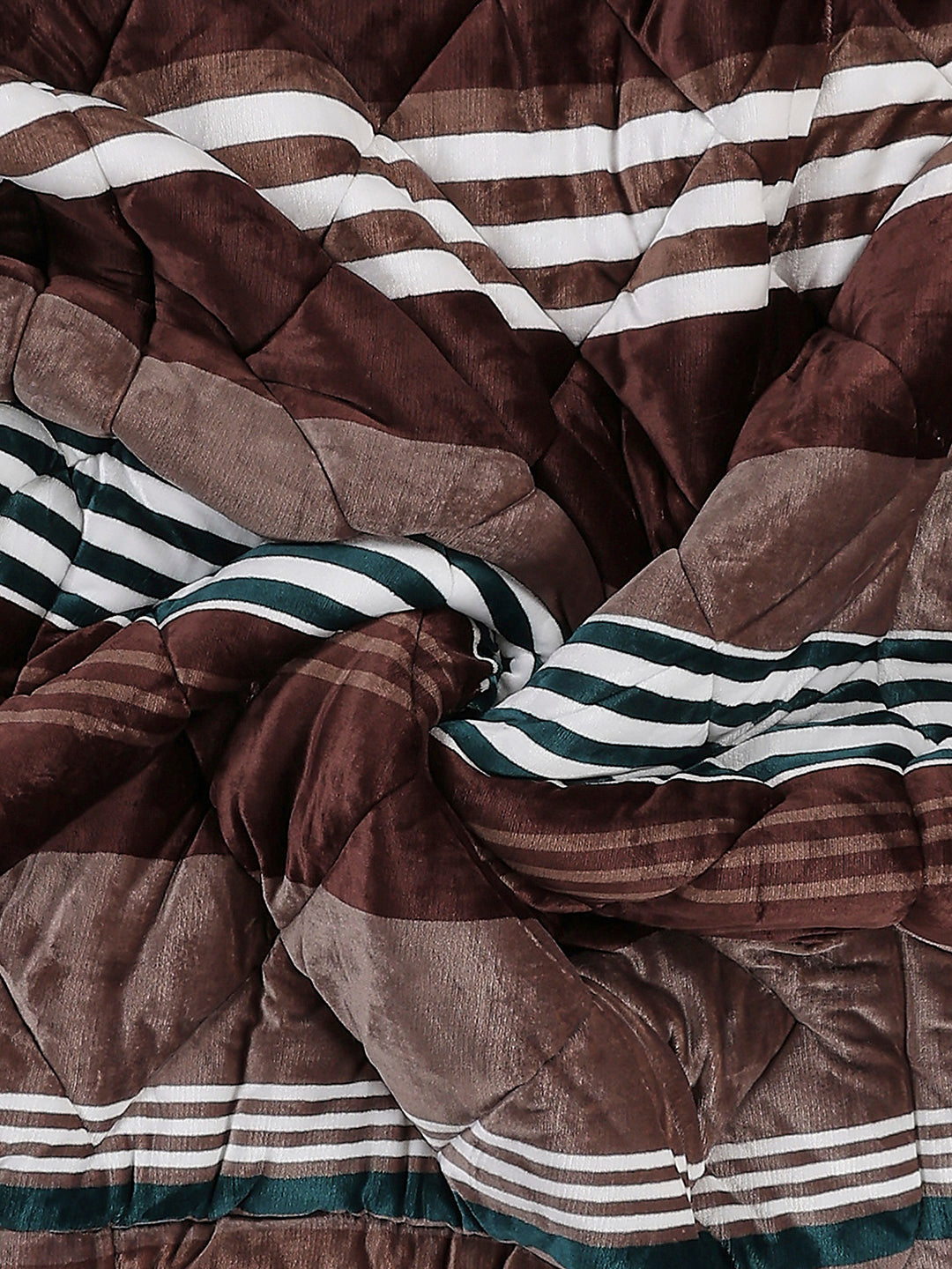 Printed Single Bed 966 GSM Comforter for Winter - (Teresa)