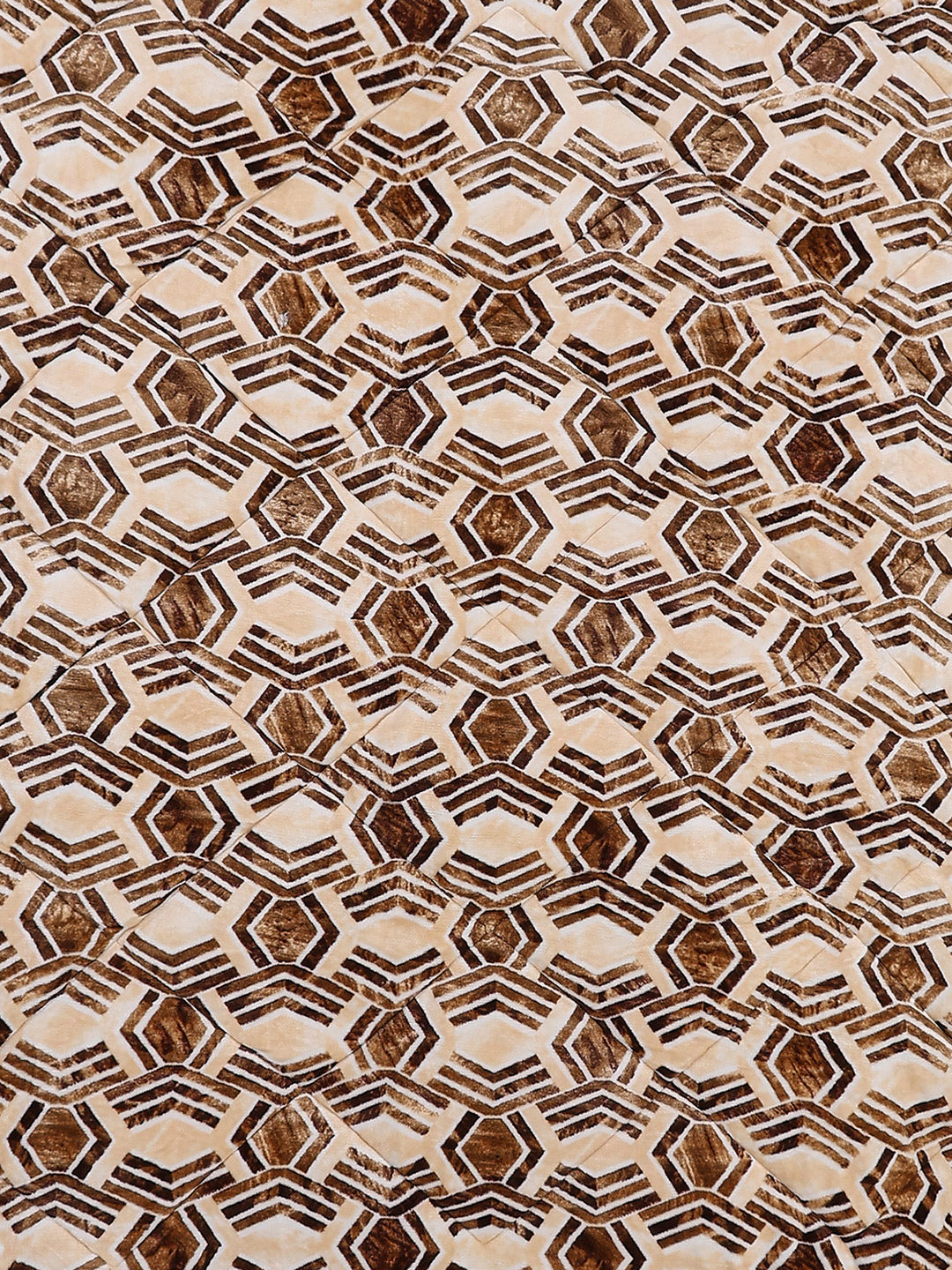 Printed Double Bed 1009 GSM Comforter for Winter - (Wild Beauty)