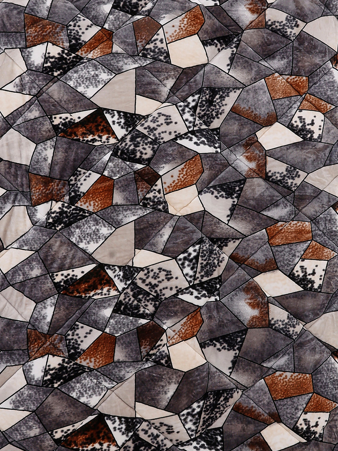 Printed Double Bed 1061 GSM Comforter for Winter - (Wisdom Gold)