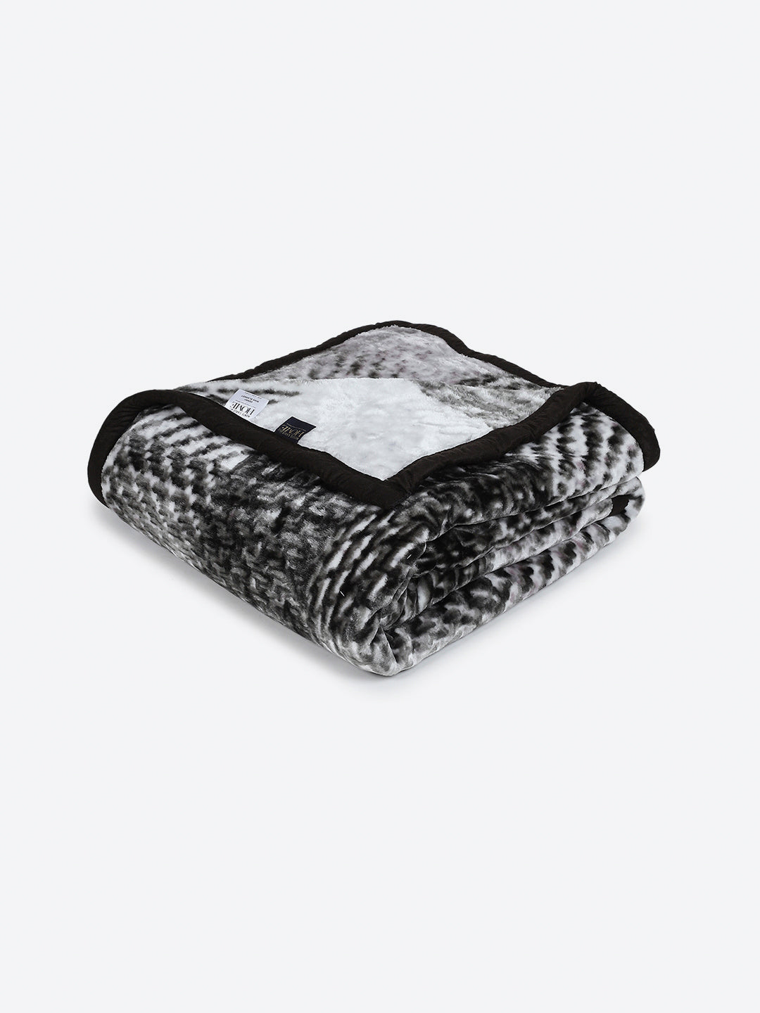 Printed Double Bed 1 Ply, 606 GSM Blanket for Mild Winter - (Denny PVC)