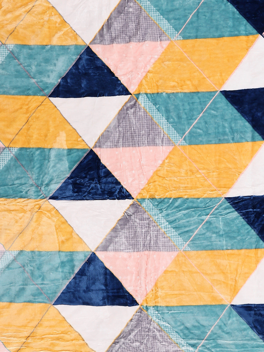 Printed Double Bed 3 Ply, 720 GSM Blanket for Heavy Winter - (Gala Glow)