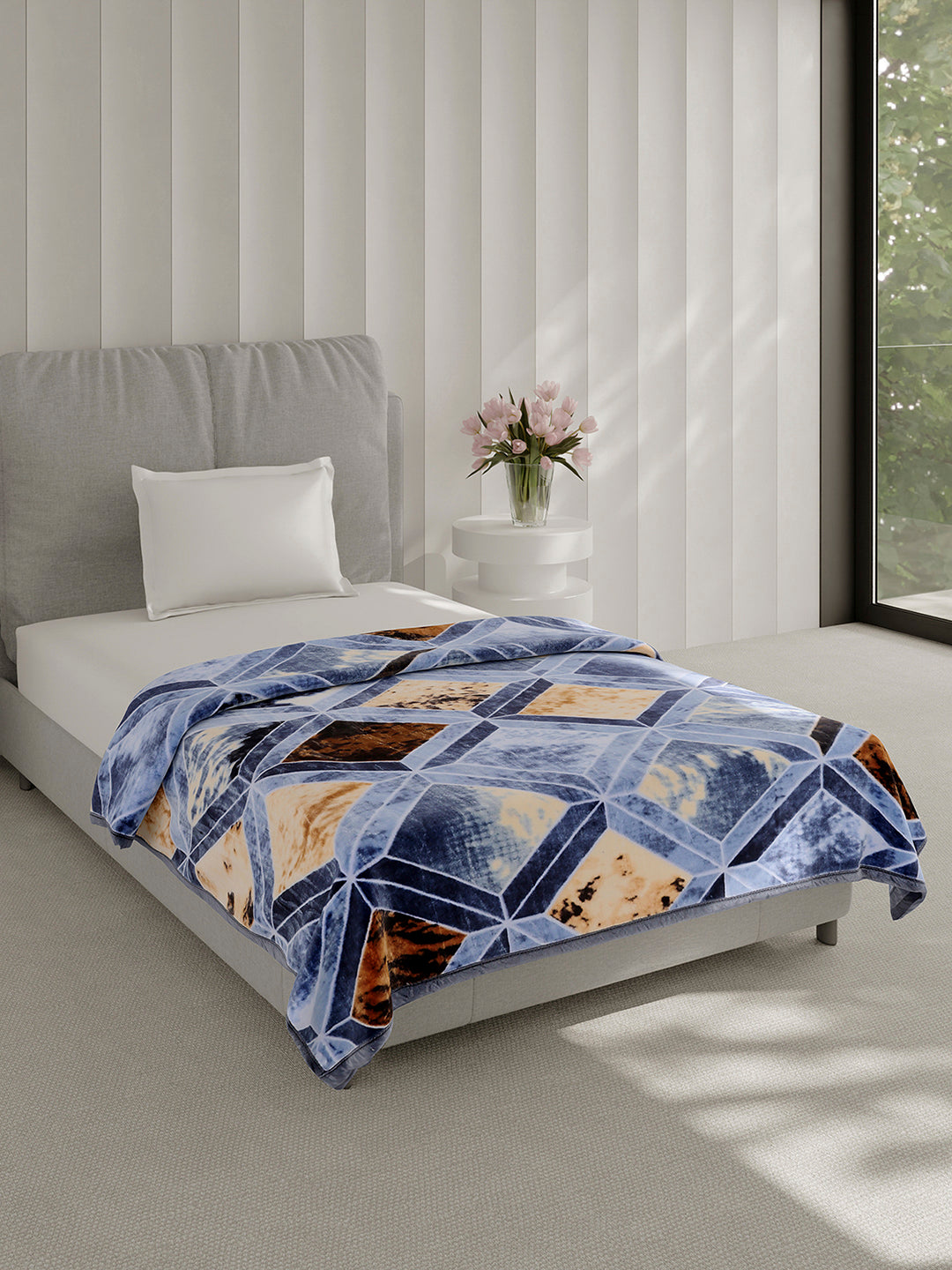 Printed Single Bed 1 Ply, 625 GSM Blanket for Heavy Winter - (Impact Pvc)