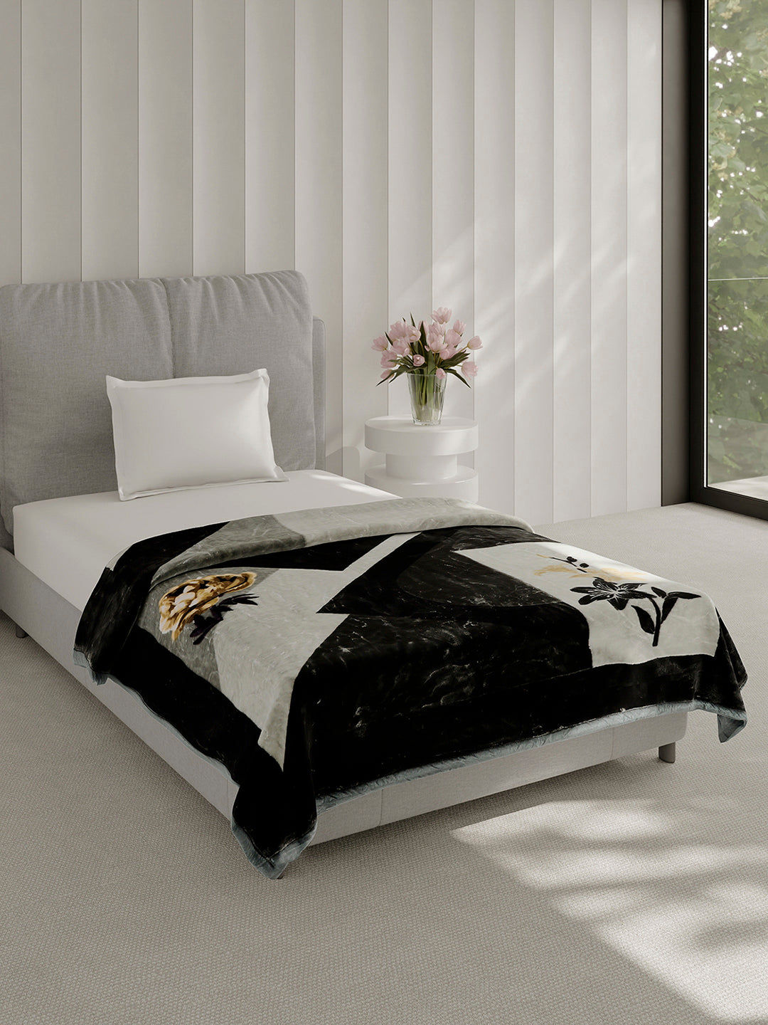 Printed Single Bed 2 Ply, 895 GSM Blanket for Heavy Winter - (Lavish Pvc)