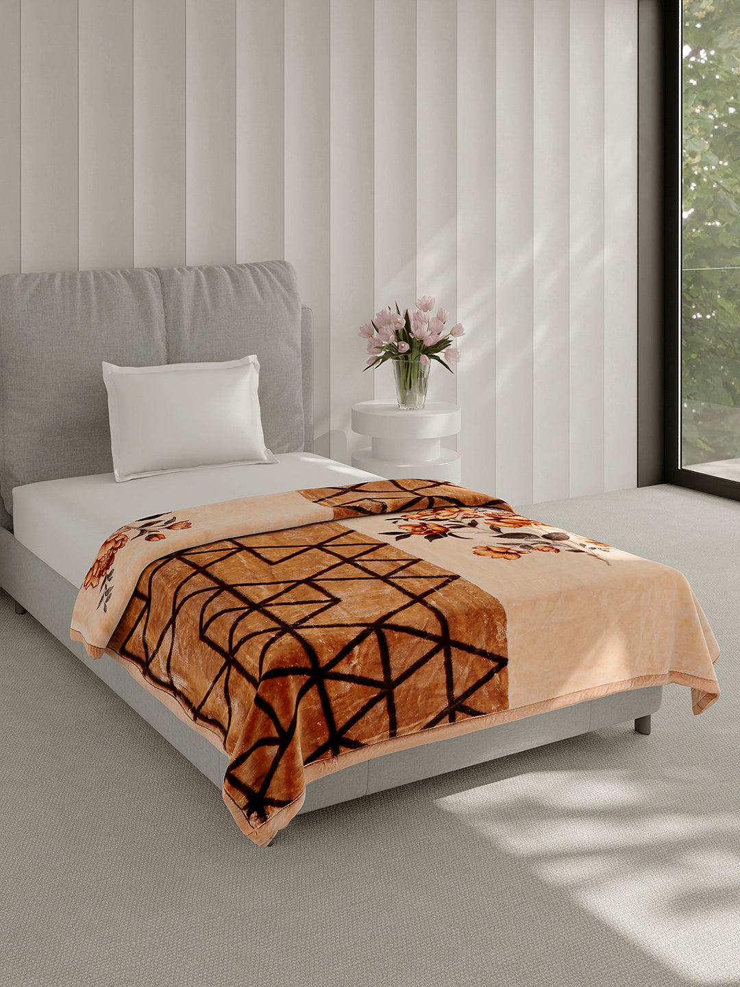 Printed Single Bed 2 Ply, 895 GSM Blanket for Heavy Winter - (Lavish Pvc)