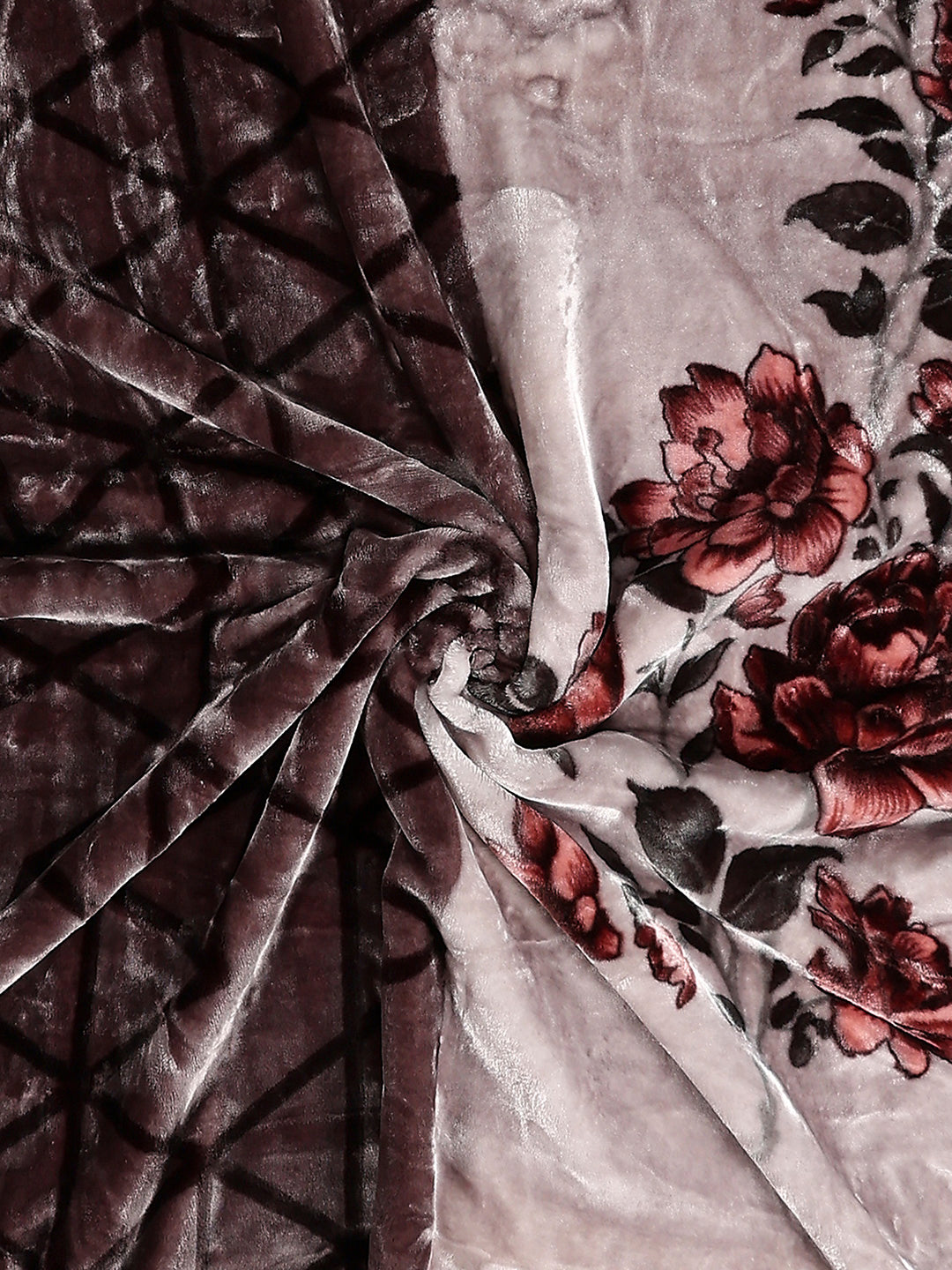 Printed Single Bed 2 Ply, 895 GSM Blanket for Heavy Winter - (Lavish Pvc)