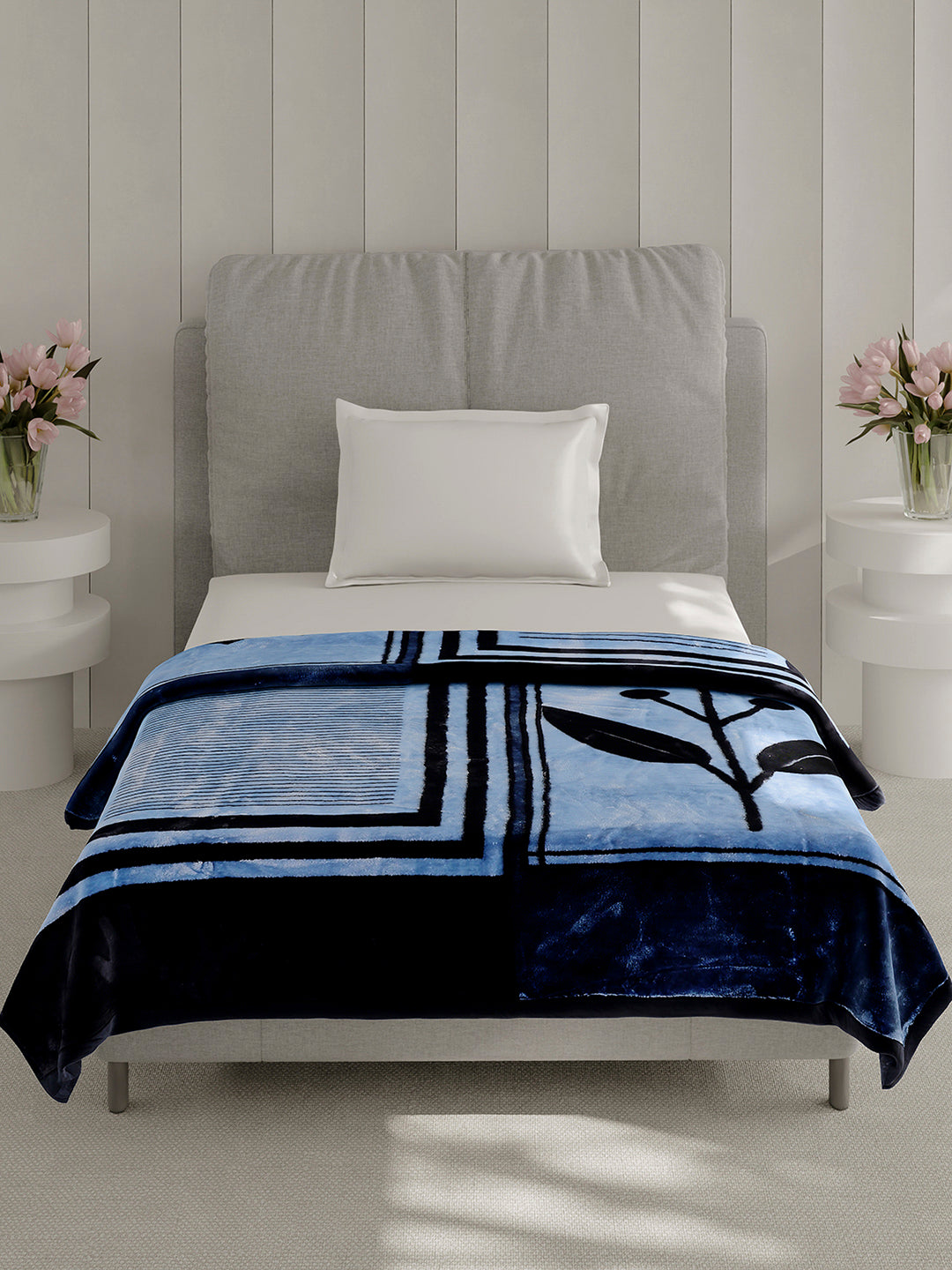 Printed Single Bed 2 Ply, 895 GSM Blanket for Heavy Winter - (Lavish Pvc)